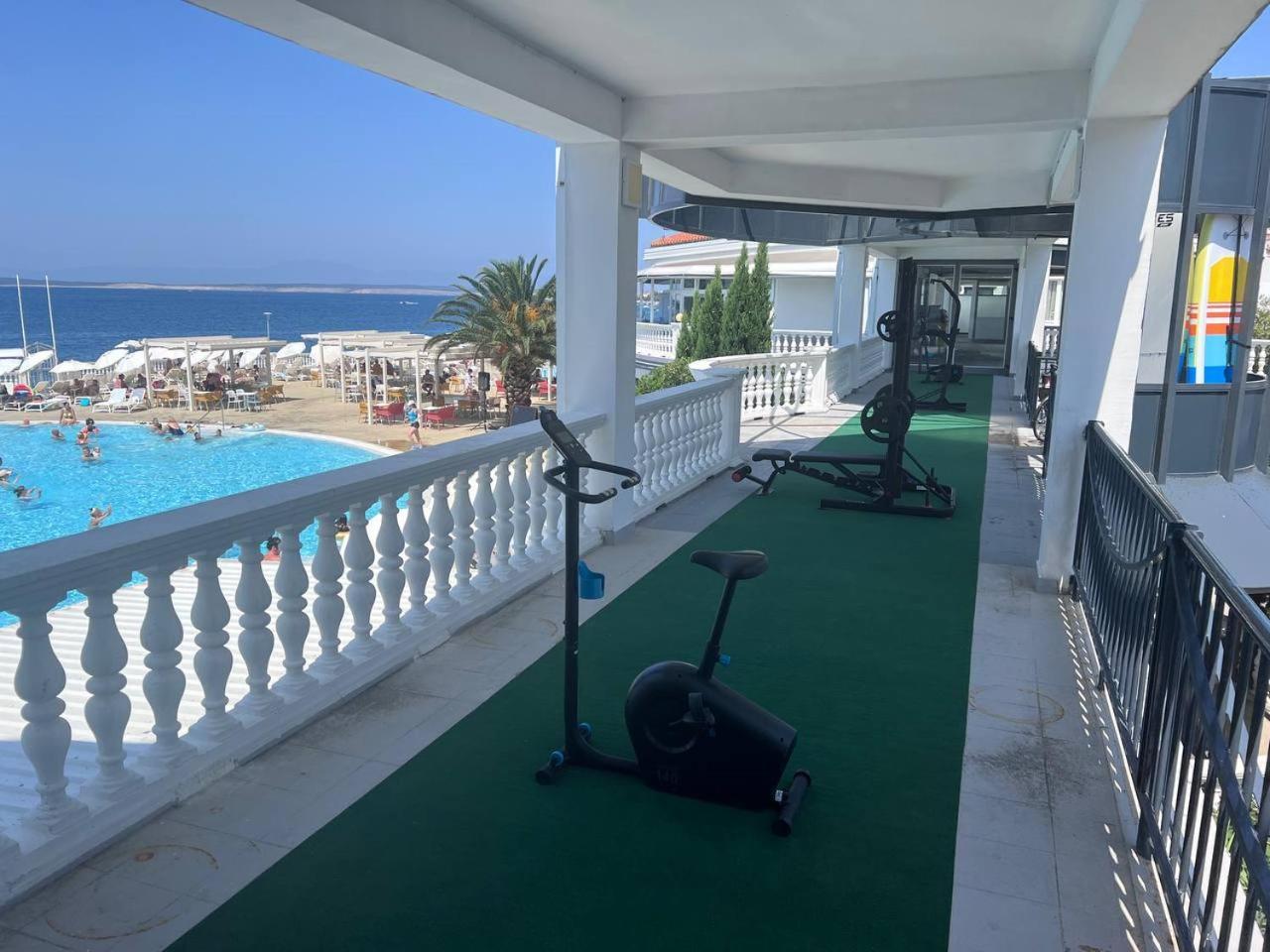 Hotel Millenium Deluxe Selce Exterior foto